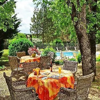 Du Causse فندق