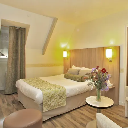 Logis Du Causse 3*
